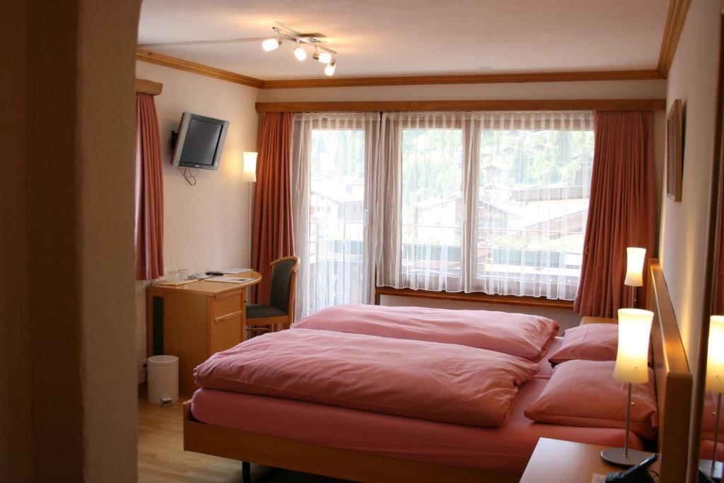 Cresta Hotel Клостерс Экстерьер фото
